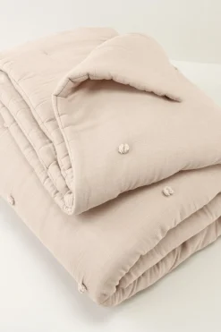 Harlow Tufted Comforter