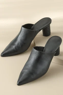 Sanctuary Swag Textured Heel Slide