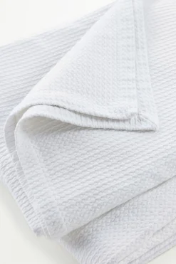 Waffle Matelassé Quilt